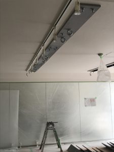 高円寺のエアリアル金具